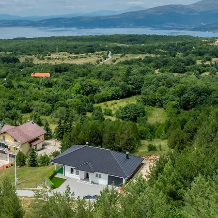Luma Holiday home *